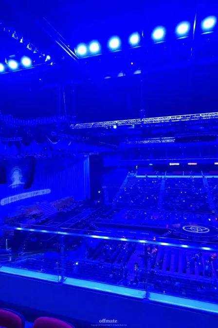 3층 313구역 C열 15번 포스터 이미지